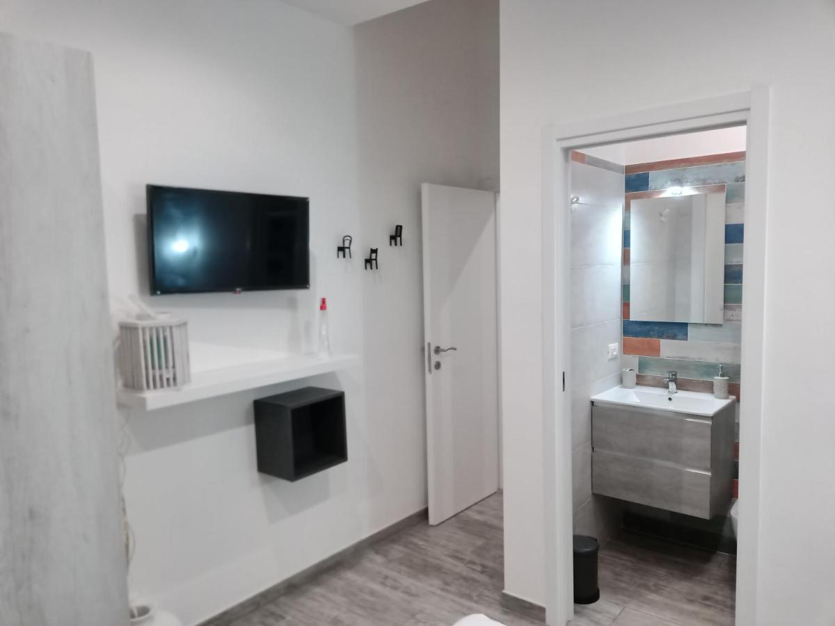 Casa Vacanze Tre Stelle แตร์โมลิ ภายนอก รูปภาพ